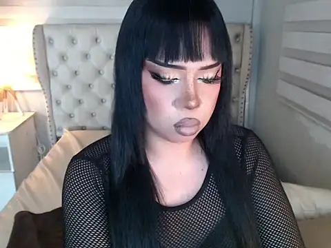 RebecaNextToYou online show from June 5, 5:18 pm