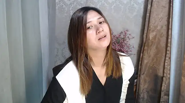 MS Isabella Snow92 online show from February 20, 11:32 pm