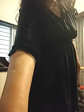 Susannemilf online show from April 8, 2:11 am