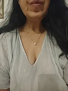 Susannemilf online show from May 8, 6:19 am