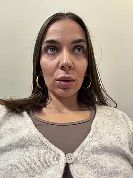 Bad Giorgia online show from November 3, 9:21 am