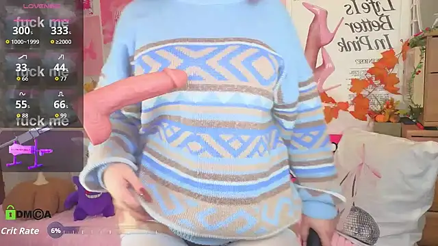 StellaMilla online show from October 7, 3:20 pm