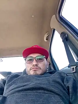 Snapshot of Chiquitopapa69 chatting on November 6, 3:24 pm Chiquitopapa69 online show from November 6, 3:24 pm