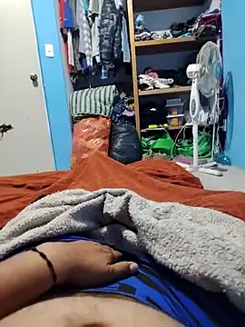 Snapshot of Chiquitopapa69 chatting on March 2, 4:14 am Chiquitopapa69 online show from March 2, 4:14 am