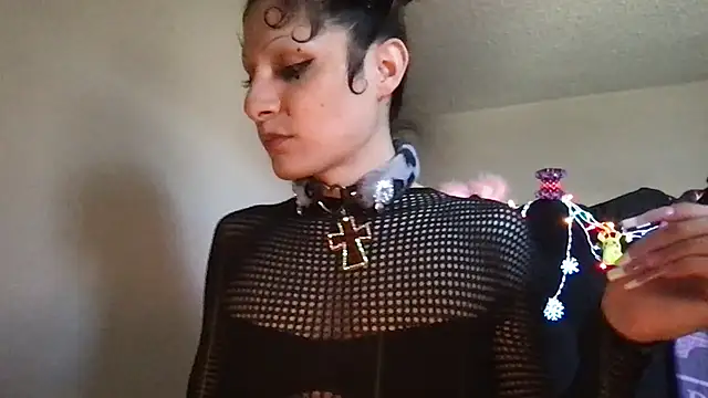 Snapshot of spoilbadkittynow chatting on February 22, 7:01 pm spoilbadkittynow online show from February 22, 7:01 pm