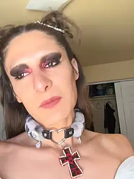 spoilbadkittynow online show from March 6, 7:54 pm