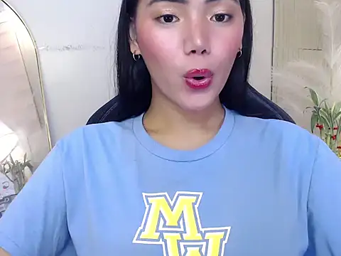 Snapshot of Martha_pookerxxx chatting on February 7, 10:46 pm Martha pookerxxx online show from February 7, 10:46 pm