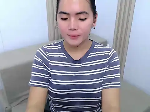 Snapshot of Martha_pookerxxx chatting on February 18, 1:12 am Martha pookerxxx online show from February 18, 1:12 am