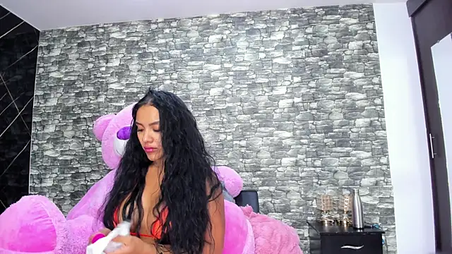 Snapshot of HeidyWillss chatting on January 8, 7:24 pm HeidyWillss online show from January 8, 7:24 pm