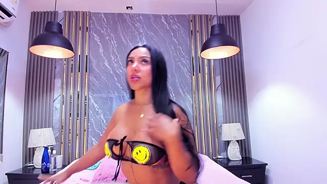 HeidyWillss online show from April 19, 12:37 pm