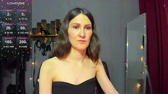 Snapshot of Mistress_Pamela chatting on February 1, 8:50 am Mistress Pamela online show from February 1, 8:50 am