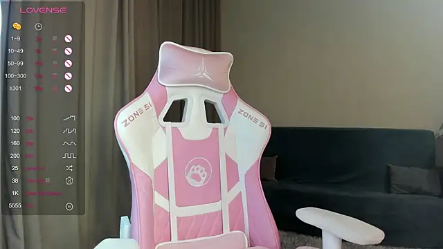 JenniferQueen11 online show from January 12, 3:36 pm