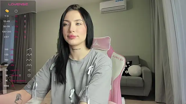 JenniferQueen11 online show from February 12, 10:56 am