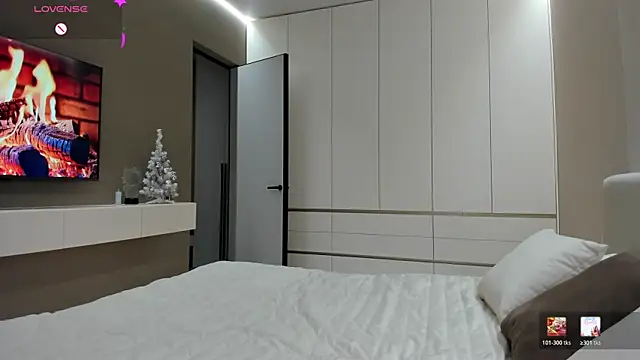 JenniferQueen11 online show from January 14, 4:01 pm