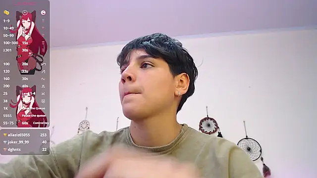 Snapshot of bad_giirl_ chatting on February 25, 9:13 pm bad giirl  online show from February 25, 9:13 pm