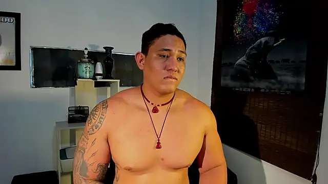 Snapshot of Colton_Massif chatting on January 18, 2:55 pm Colton Massif online show from January 18, 2:55 pm