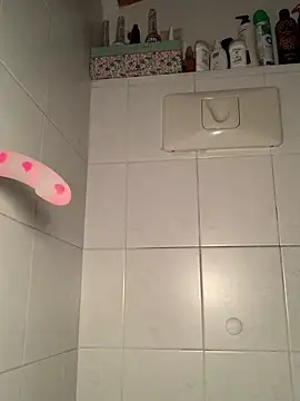 nenalayla online show from March 11, 10:51 am