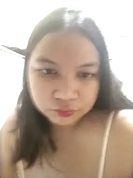 milkytitsmom4u online show from February 18, 6:20 am