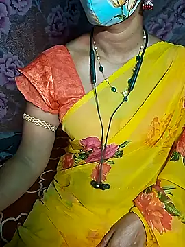 Snapshot of XBHUUME chatting on December 26, 4:58 pm XBHUUME online show from December 26, 4:58 pm