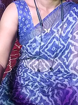 XBHUUME online show from April 1, 4:59 pm