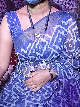 XBHUUME online show from April 8, 4:51 pm