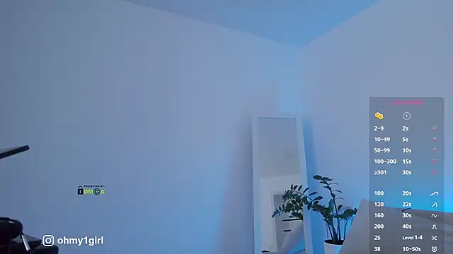 Fallinlove1 online show from November 9, 8:23 am