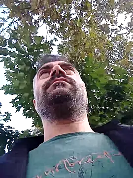 Snapshot of kevgir08 chatting on October 20, 12:05 pm kevgir08 online show from October 20, 12:05 pm