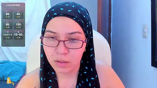 MatchedEyebrow online show from February 15, 9:15 pm