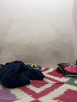 Snapshot of katrina_0143 chatting on March 31, 10:26 am katrina 0143 online show from March 31, 10:26 am