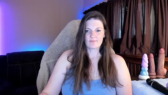 Kelly Carolina online show from October 6, 6:49 pm