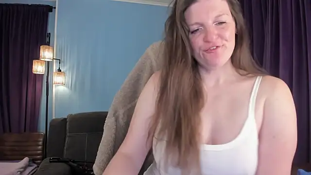 Kelly Carolina online show from February 3, 12:32 pm