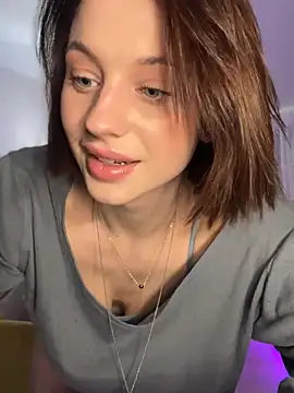 Snapshot of Camilla_Railian chatting on December 19, 6:45 pm Camilla Railian online show from December 19, 6:45 pm