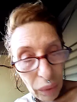 FrozenWaffle online show from February 8, 9:57 pm