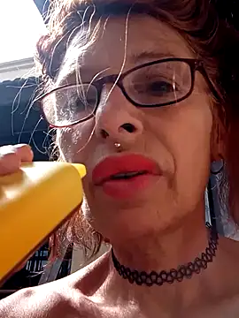 FrozenWaffle online show from February 15, 6:23 pm