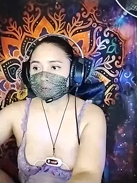 Snapshot of _Shimmerlyn_ chatting on March 11, 4:40 pm Shimmerlyn online show from March 11, 4:40 pm