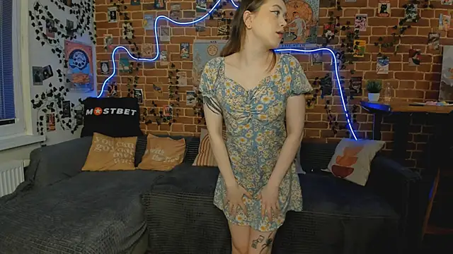 yamy yamy yamy online show from December 20, 2:27 pm