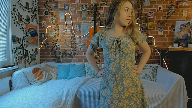 yamy yamy yamy online show from February 14, 11:31 am