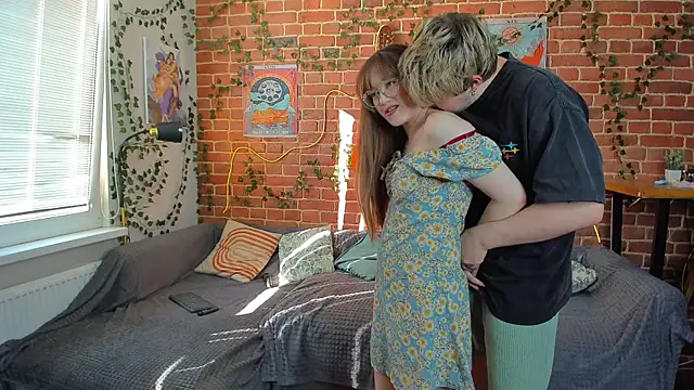 yamy yamy yamy online show from September 11, 1:00 pm