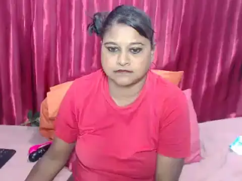 Snapshot of indian_glitter chatting on January 7, 6:43 pm indian glitter online show from January 7, 6:43 pm