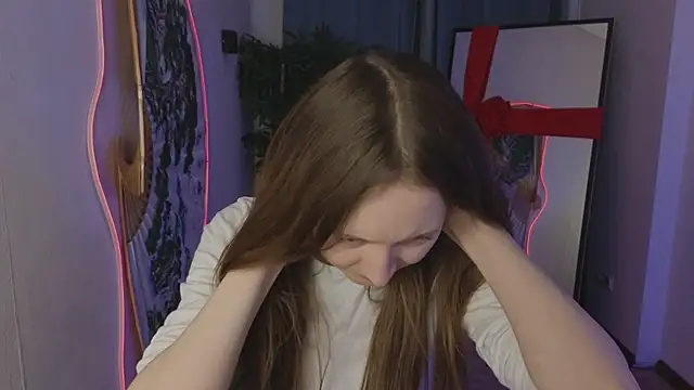 Snapshot of freya_nilsson chatting on January 28, 3:14 pm freya nilsson online show from January 28, 3:14 pm