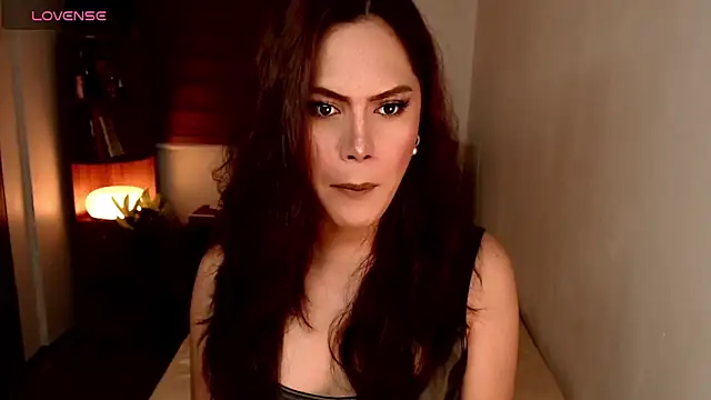 SweetieZeveey  online show from April 8, 7:58 pm