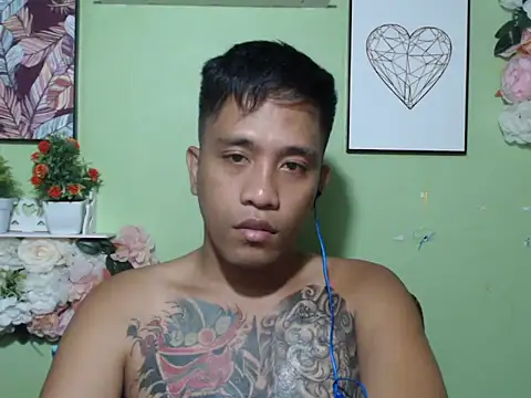 Thyler08 online show from December 14, 7:36 am