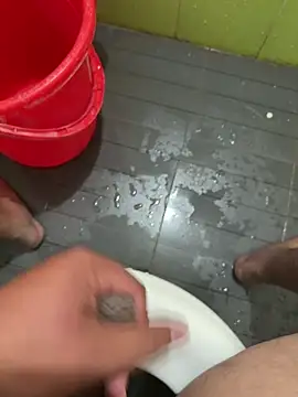 Snapshot of kkkr23456 chatting on February 24, 12:52 am kkkr23456 online show from February 24, 12:52 am