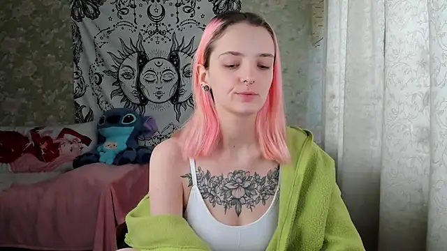 Snapshot of Cutie_Adelia chatting on February 10, 7:26 am Cutie Adelia online show from February 10, 7:26 am