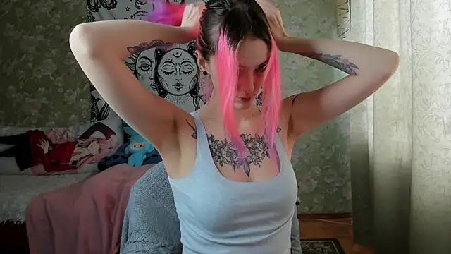 Snapshot of Cutie_Adelia chatting on March 6, 9:25 am Cutie Adelia online show from March 6, 9:25 am