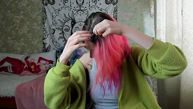 Snapshot of Cutie_Adelia chatting on March 11, 8:20 am Cutie Adelia online show from March 11, 8:20 am