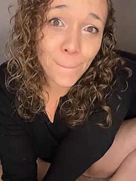 AuroraSummers online show from March 6, 4:19 am