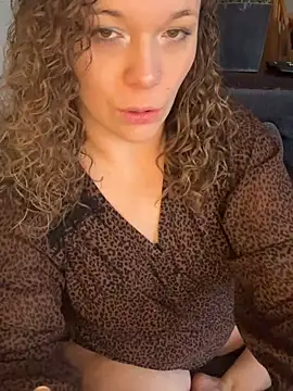 AuroraSummers online show from January 14, 4:23 pm