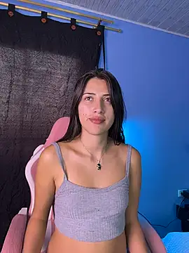 brenda moris01 online show from February 5, 10:36 pm