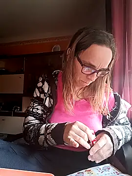 Dettybitch40 online show from November 11, 2:17 pm